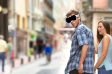 GFfu3oJbwAACg2d.jpg